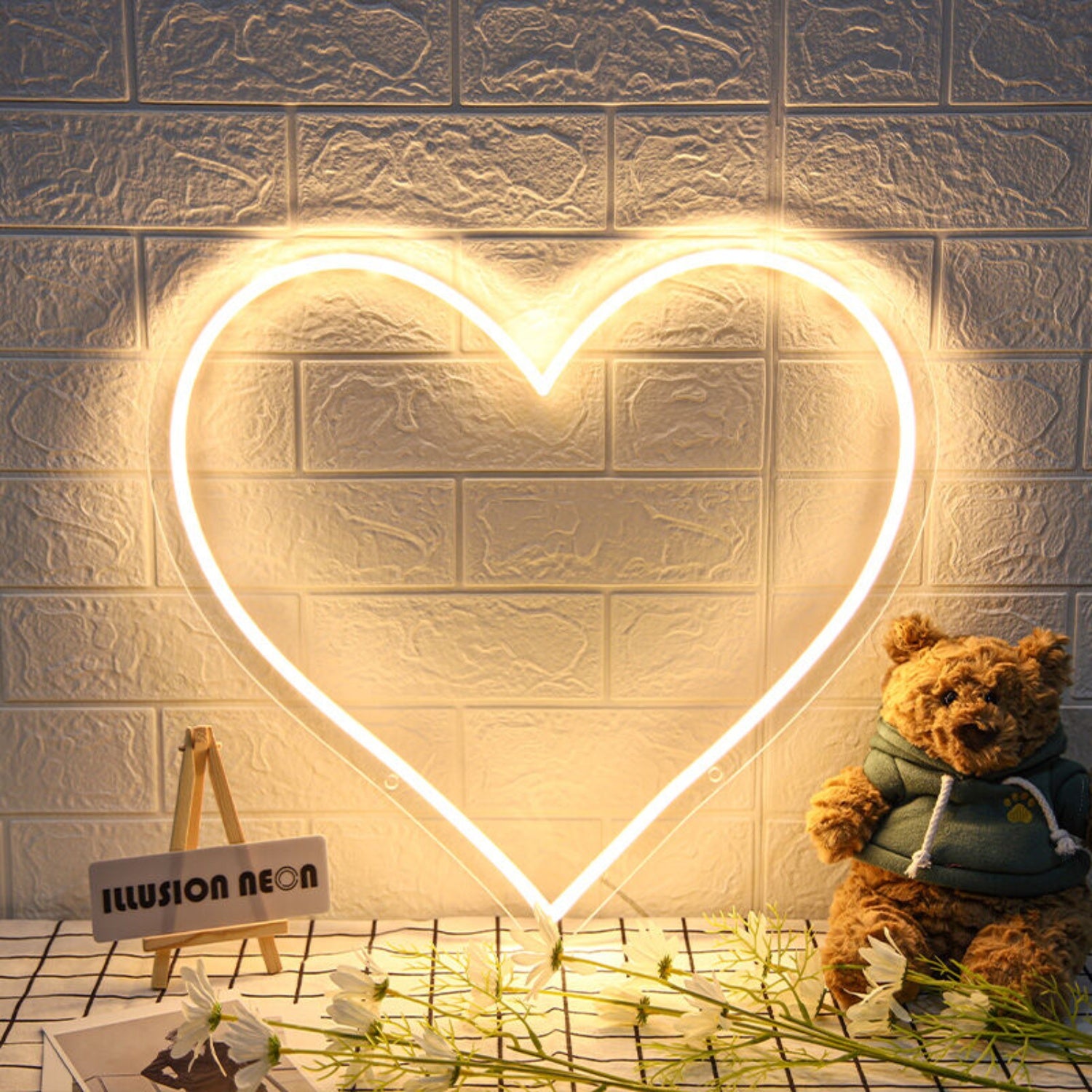 Sweet Heart Neon Sign Adds A Romantic Touch To Bedrooms | Shineneon
