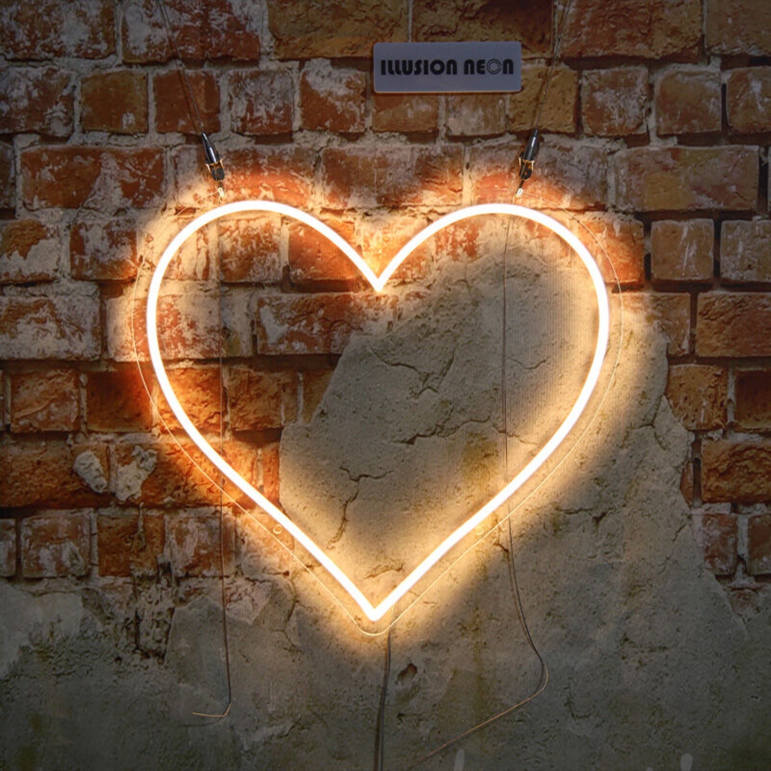 Sweet Heart Neon Sign Adds A Romantic Touch To Bedrooms | Shineneon