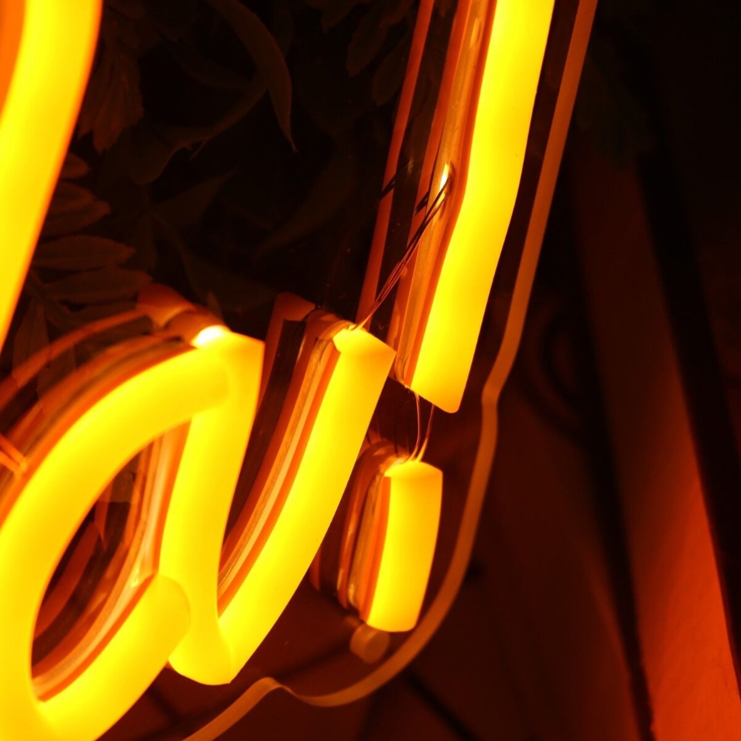 Te Veo Lola Orange Led Neon Sign - Shineneon