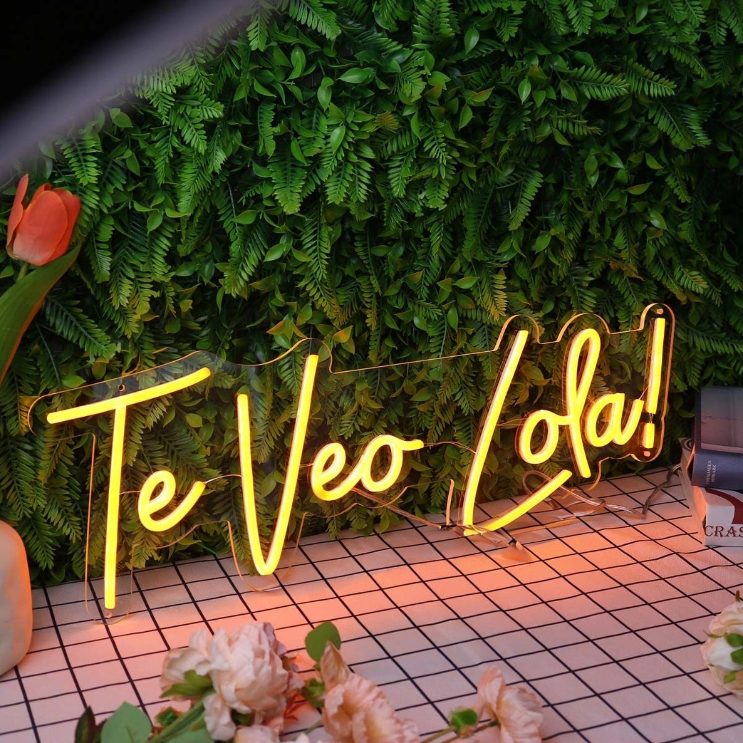 Te Veo Lola Orange Led Neon Sign - Shineneon