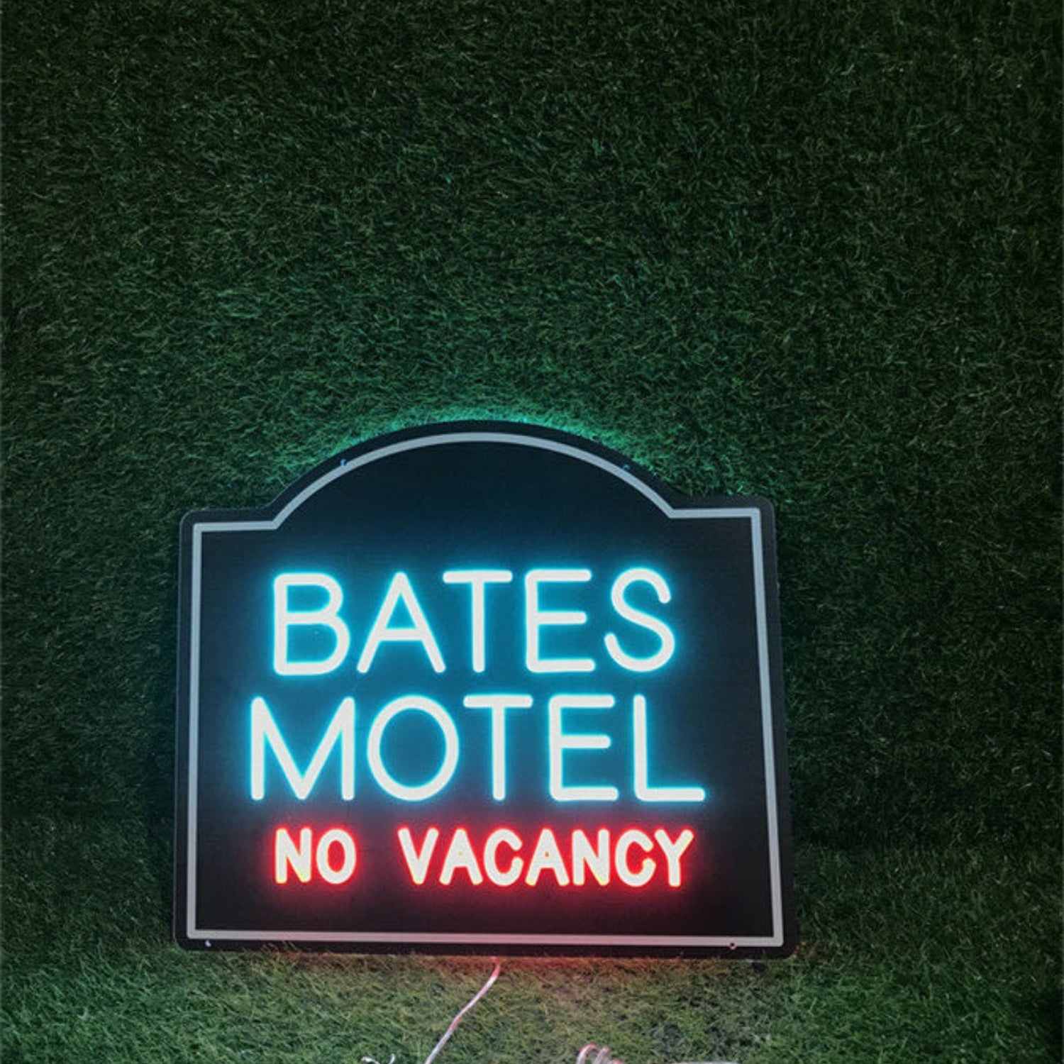 The Unique Bates Motel No Vacancy Led Neon Sign | Shineneon