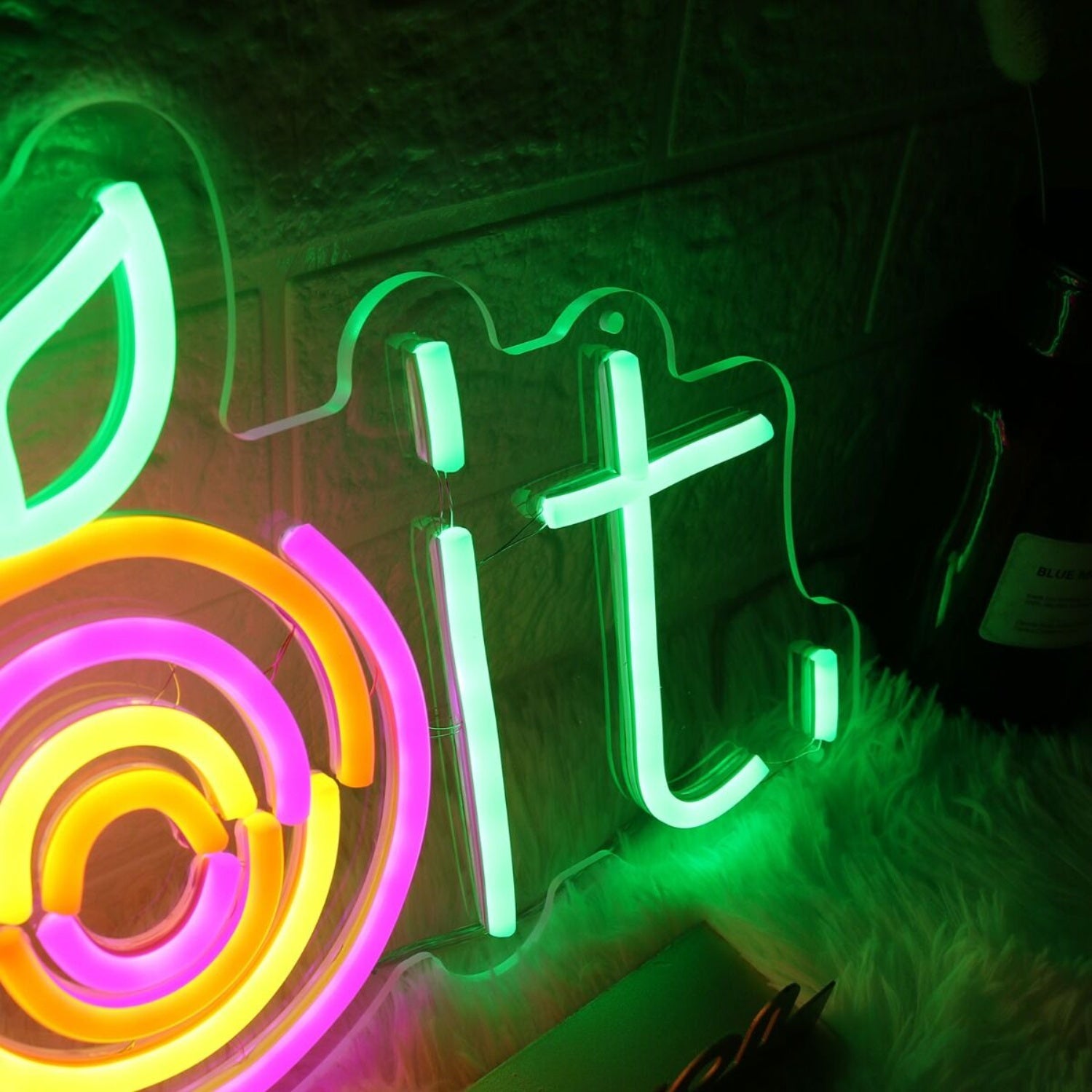 Toit Custom Led Neon Sign | Shineneon