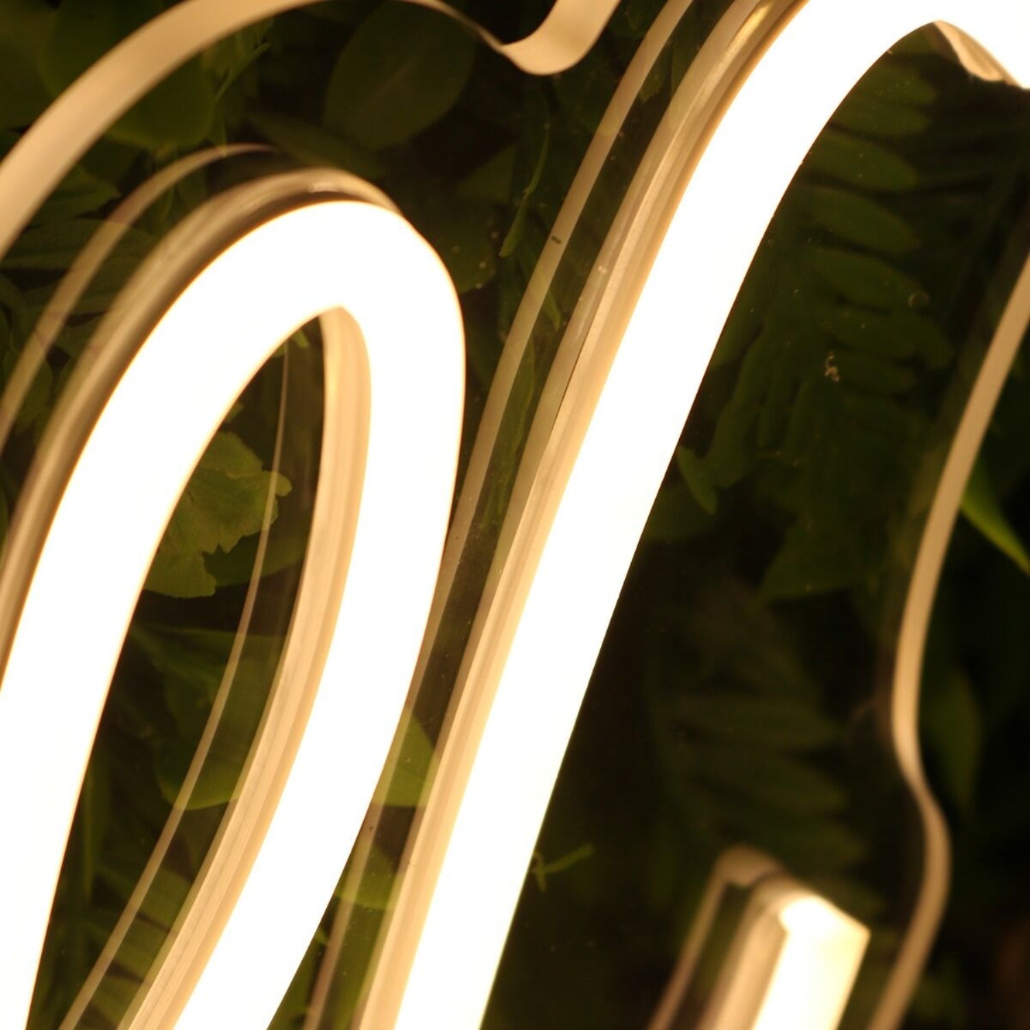Wolf Yellow Led Neon Sign - Shineneon